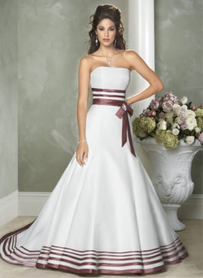 simple-wedding-dress-2.jpg