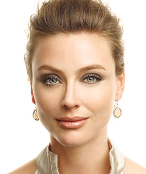 smokey-eyes-1_300.jpg