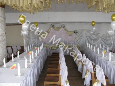 diningroom_sm373.jpg