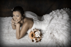 Vand-rochie-mireasa-Laica-colectia-La-Sposa-2010.jpg