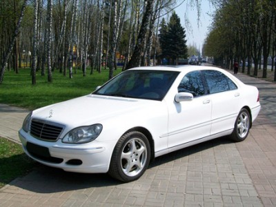 mercedes-w220-white.jpg